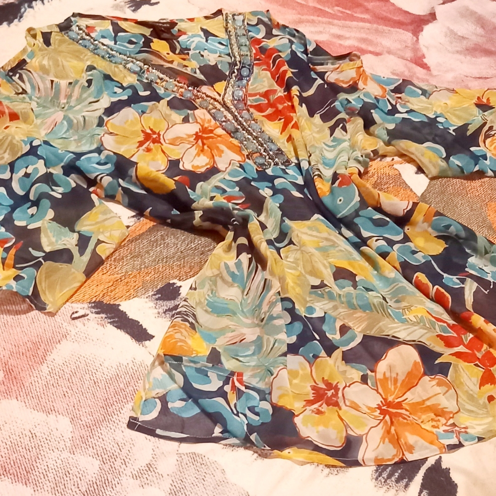 Tropical Tucan Blouse. With Peekaboo Sleeves